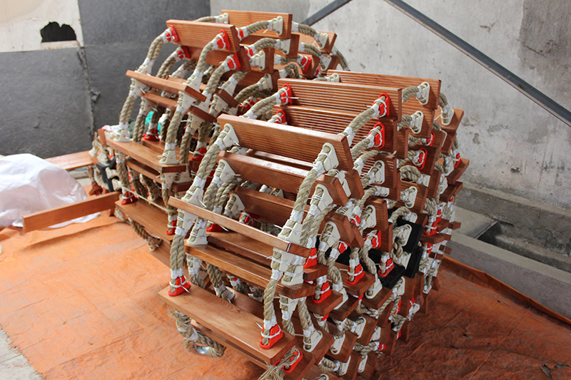 embarkation ladder