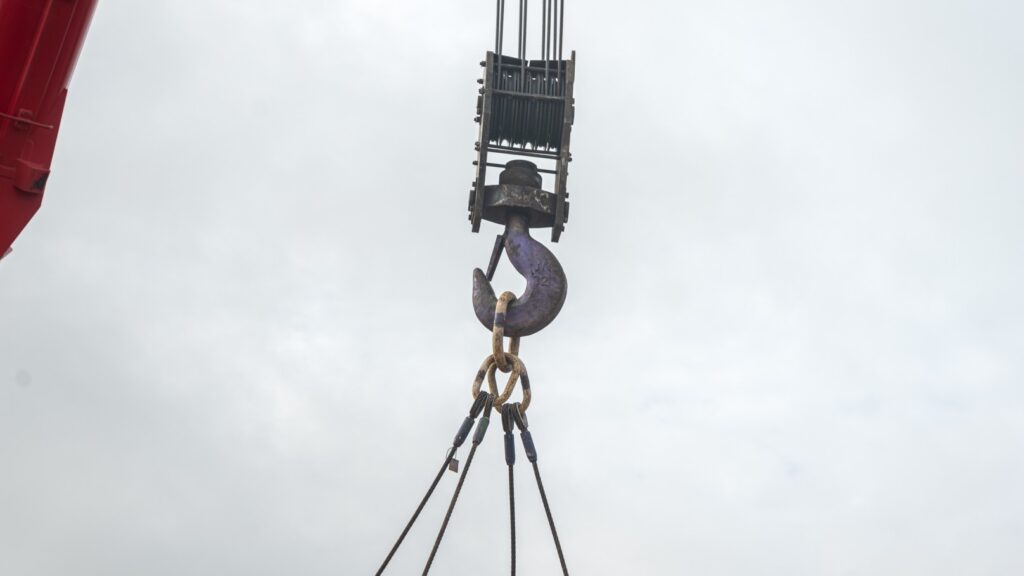 A wire rope sling is essential for safe lifting