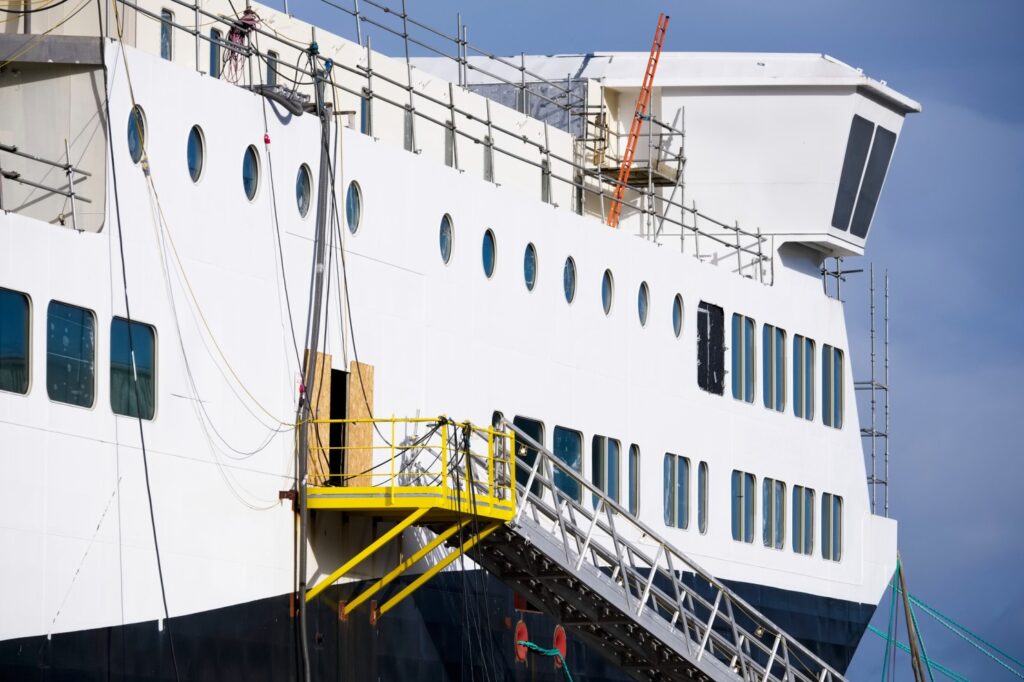 Pilot Ladder vs Embarkation Ladder